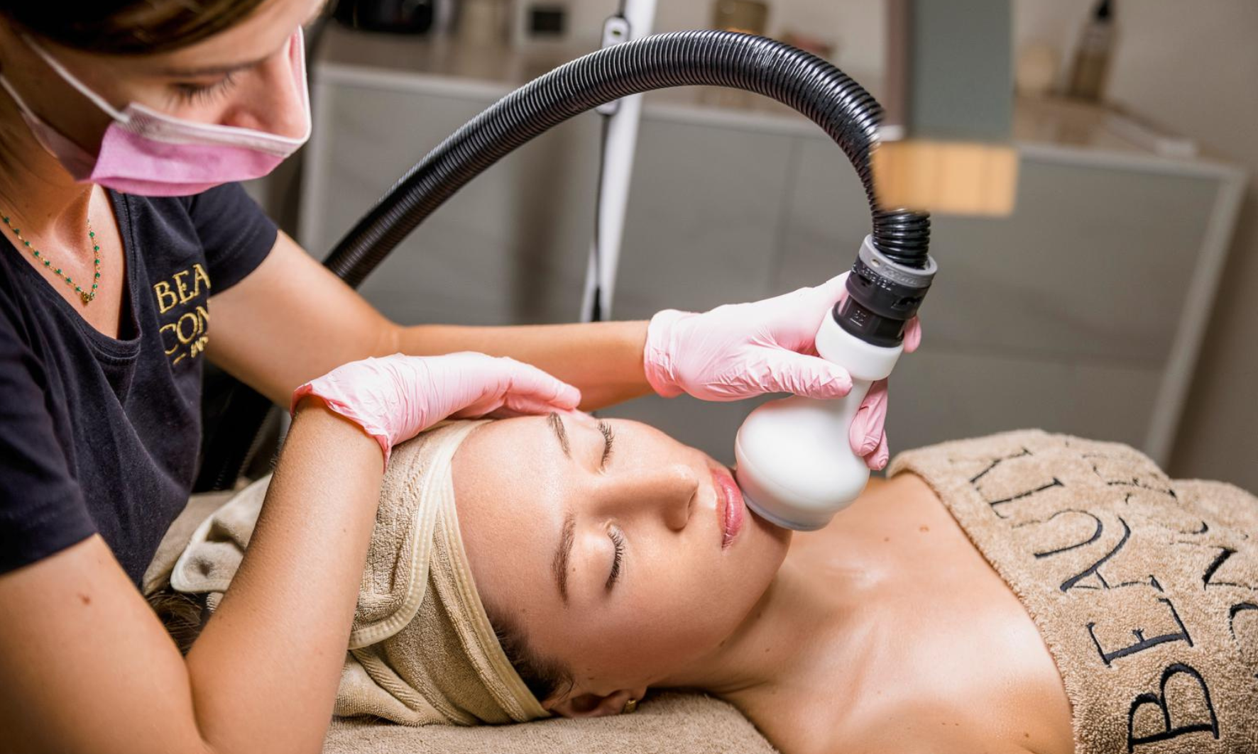Soin du visage cryo lift